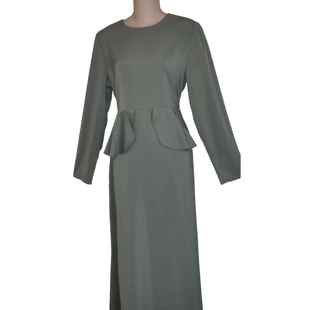 VEILED COLLECTION Green Dress First Sample Yunya Garments SIZE M Medium NEW NWT - Picture 2 of 16